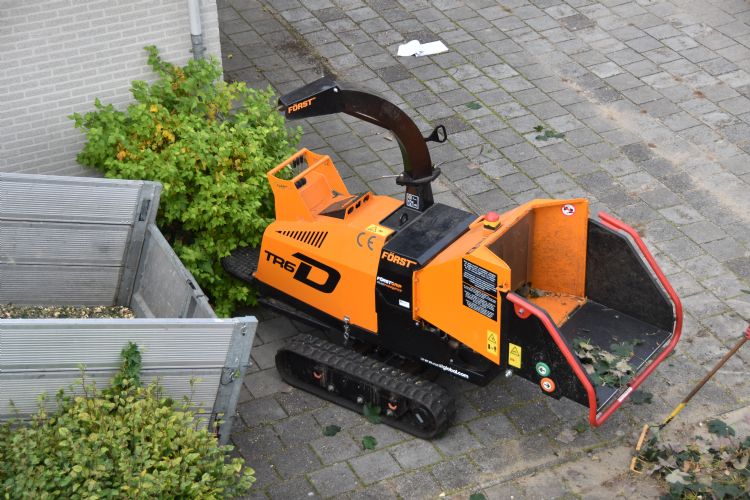 De klus bij de Zeister kerk is met de Först snel geklaard. De klus bij de Zeister kerk is met de Först snel geklaard.