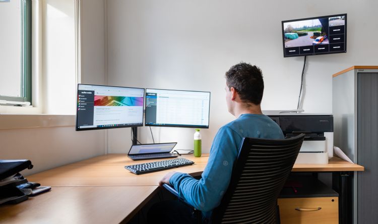 Van der Wekken: 'Suite MKB bespaart ons veel tijd.' Van der Wekken: 'Suite MKB bespaart ons veel tijd.'