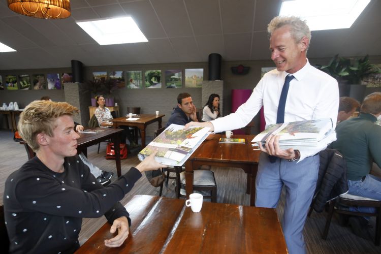 Robert van Rhee met VHG-voorzitter Egbert Roozen tijdens Groenversneller Robert van Rhee met VHG-voorzitter Egbert Roozen tijdens Groenversneller
