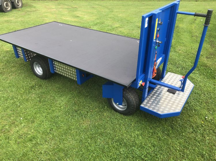 A4-elektrotransportwagen, met een maximaal laadvermogen van 1200 kg A4-elektrotransportwagen, met een maximaal laadvermogen van 1200 kg