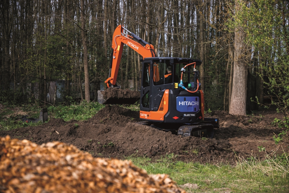 De lichtste elektrische minigraver van Hitachi, de ZX55-6EB De lichtste elektrische minigraver van Hitachi, de ZX55-6EB