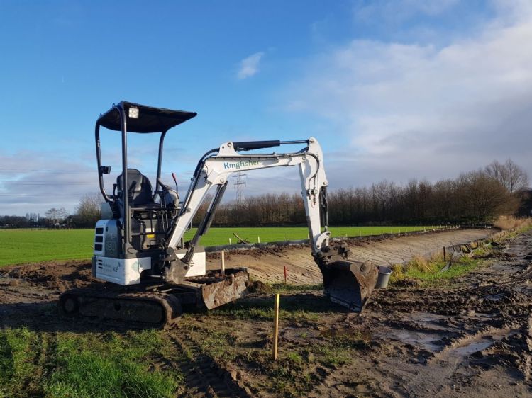 Alle machines zijn in bedrijfskleuren gespoten Alle machines zijn in bedrijfskleuren gespoten