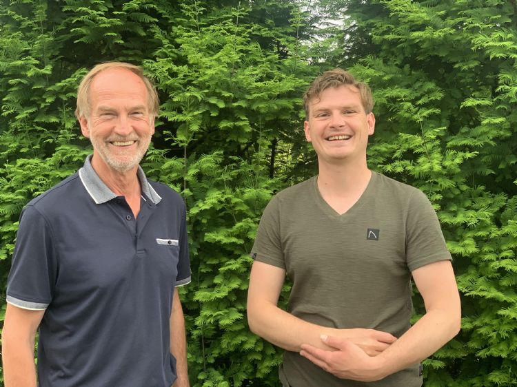 Wim Lips (l) en Bram Lips (r) van Lips Groen