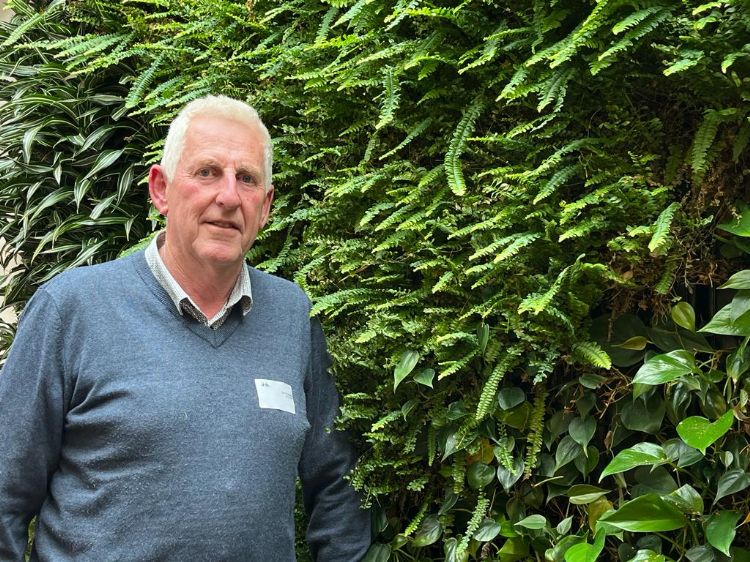 Jan Pouwelse van Pouwelse Tuinen blijft voorlopig nog nauw betrokken bij zijn bedrijf