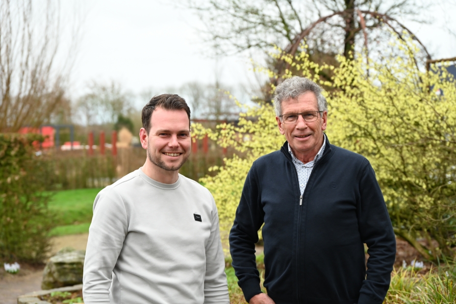 Bart (l) en Ben van Ooijen willen de seizoenen centraal zetten binnen Bloemenpark Appeltern.