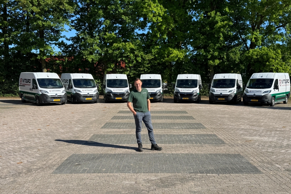 Ruud van Rooij bij het VITARO-wagenpark